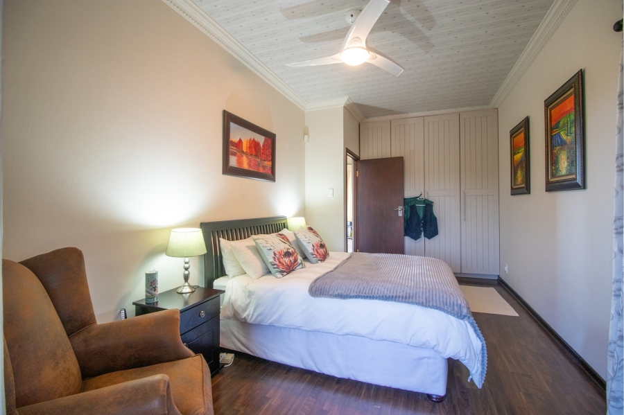 5 Bedroom Property for Sale in East London Rural Eastern Cape